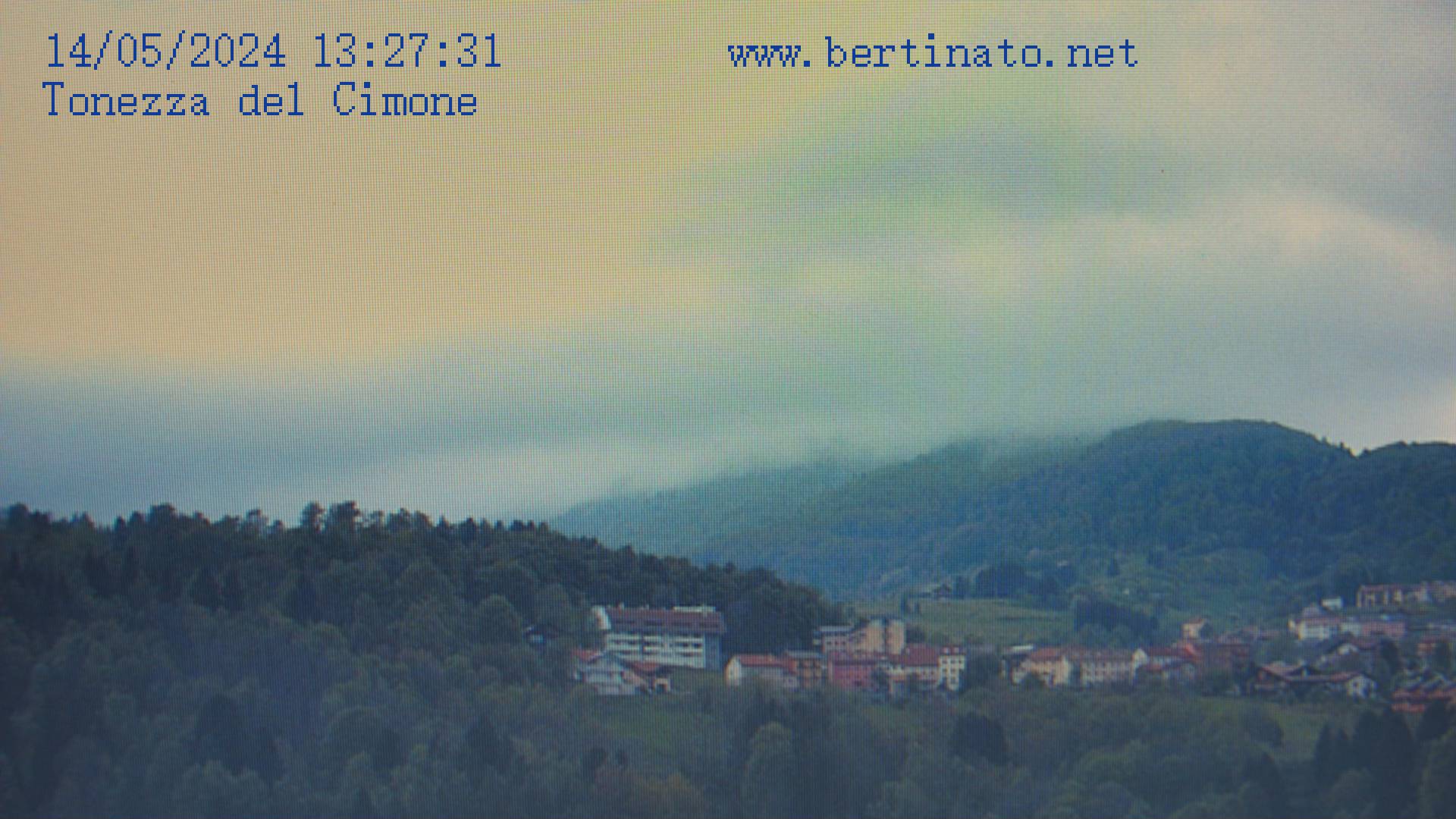 immagine della webcam nei dintorni di Levico Terme: webcam Tonezza del Cimone