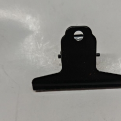 Molle Fermacarte in Metallo Verniciato Nero 7 5  10 12 CM