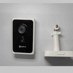 Safire SF IPCU2024WH 2W  2Mpx IP cube camera  lens 2,8mm IR 10mm chiaro