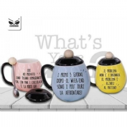 Tazza Mood  Ceramica con Coperchio e Cucchiaino con Frasi Umoristiche Gift Box Colori Assortiti