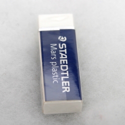 Gomma Staedtler - Mars plastic  -  bianca adatta per matite