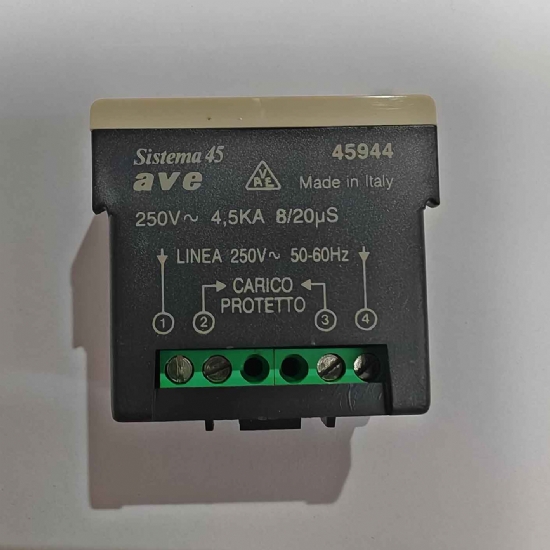 Ave Sistema45 45944 limitatore di sovratensione 250V per la protezione contro fulmini con segnalazione bianco chiaro - 2