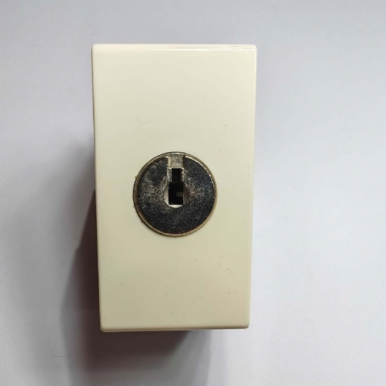 Ave Sistema45 45972 deviatore unipolare con chiave 16A 250V bianco chiaro - 1