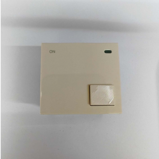 Ave Sistema45 45975 rel� statico bistabile passo passo 800W 220V con pulsante di comando bianco chiaro - 1