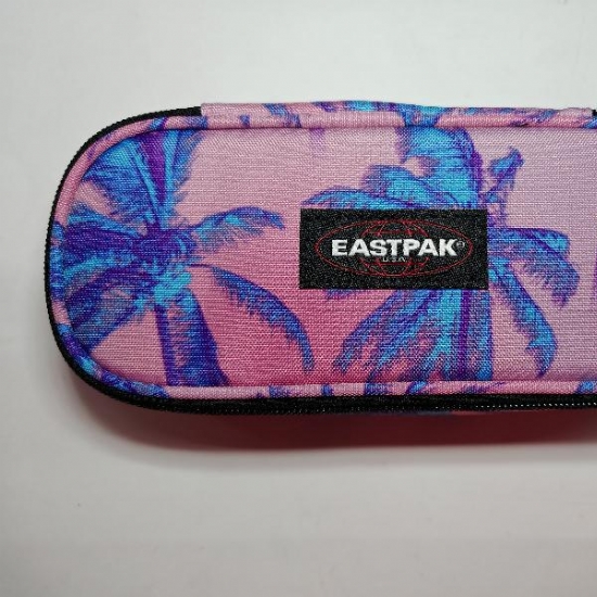 Eastpak Astuccio Ovale Oval Single 0T3 Brize Dye Pink Colore Sfondo  Rosa Viola con Palme  Blu Azzurro Viola  - 1