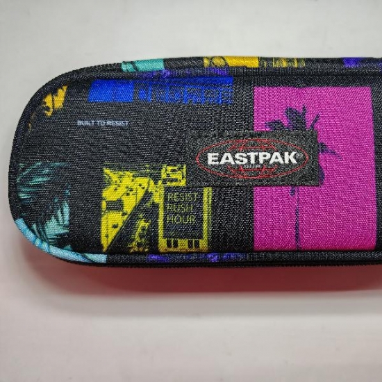Eastpak Astuccio Ovale Oval Single 6O0 City Bay Black Color Colore Sfondo Citt Palme Giallo Blu Fucsia Nero Azzurro Bianco Viola - 1