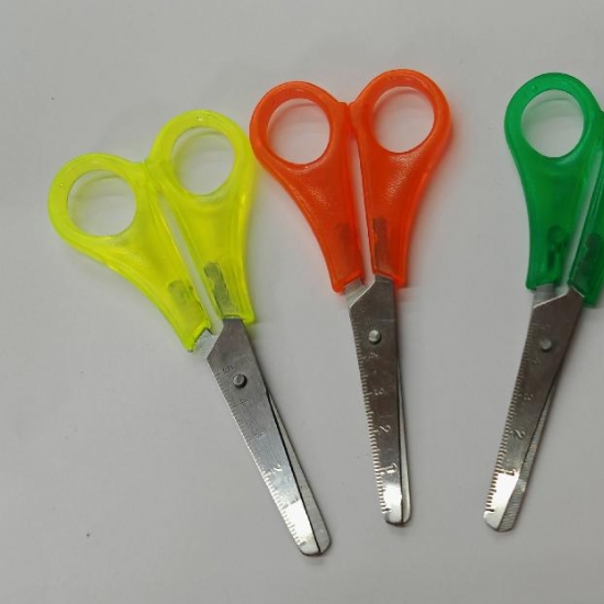 Forbici Punta Tonda Centimetrate per Mancini Colori Assortiti - 1