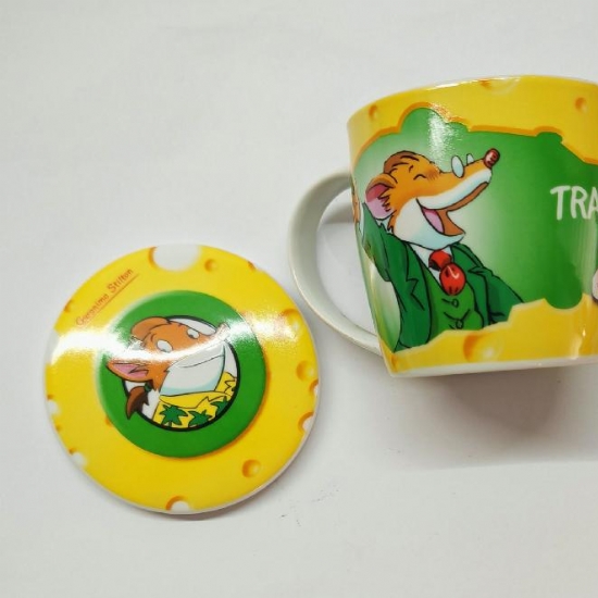 Geronimo Stilton Tazza in Porcellna con Coperchio 320ml Gift Box Personaggio Trappola - 1