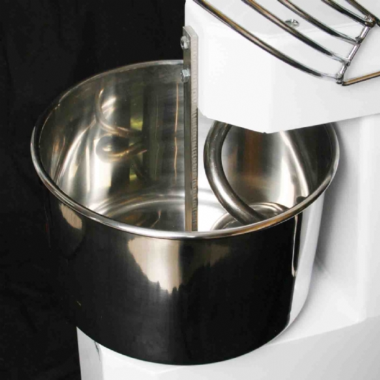 Impastatrice per pizza e pane professionale con testa e vasca fissa e riparo grigliato - impasto 5 kg - 2