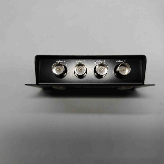 Lafayette Marcucci 15W104V trasmettitore via cavo 1RJ45  4BNC segnali video scatola nero scuro - 1