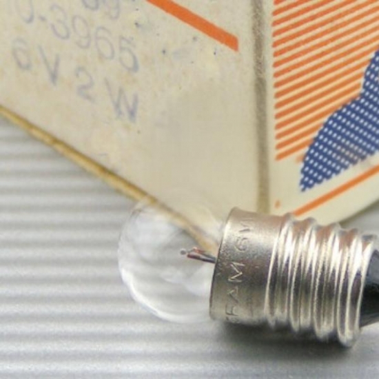 Lampada Incandescente Osram 3965 E10 6V 2W  11 x 23 mm per Auto Moto Camion Trattore 1 Pezzo - 2