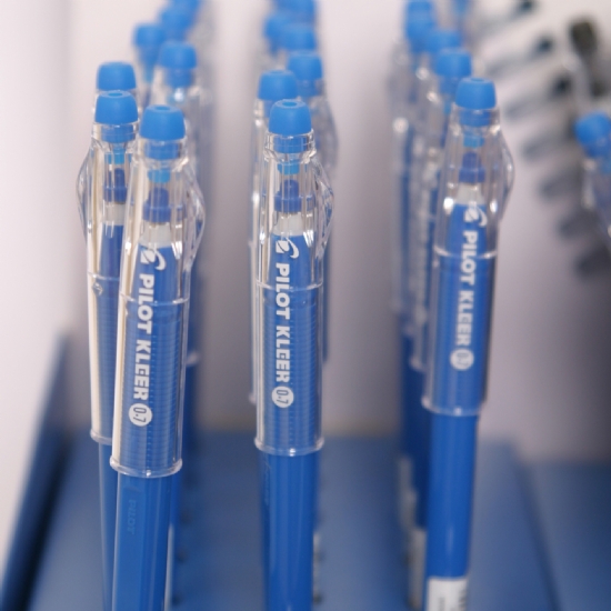Pilot Keller - penna tipo frixion cancellabile - non ricaricabile - blu rosso nero verde - 2