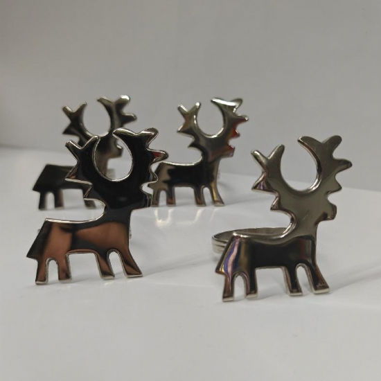 Portatovaglioli Natalizi in Metallo Cromato a Forma di Cervo Set 4 Pezzi - 2