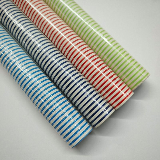 Rotolo Carta Regalo EcoCarta Motivi Striscie Grafiche Colori Assortite 70x200 cm - 1