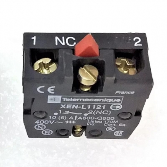 Schneider Electric XENL1121 Blocco di Contatto Singolo 1NC  Ritorno a Molla 400V Montaggio Posteriore Morsetto a Vite - 1