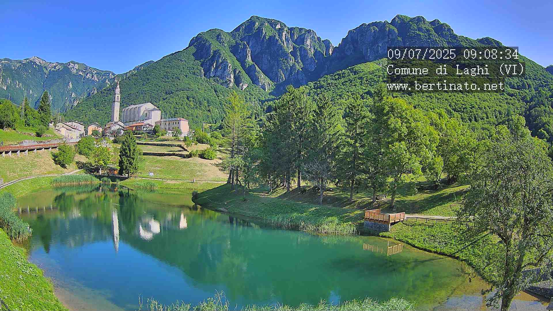 Preview delle webcam di Vista laghetto comune di Laghi(VI)