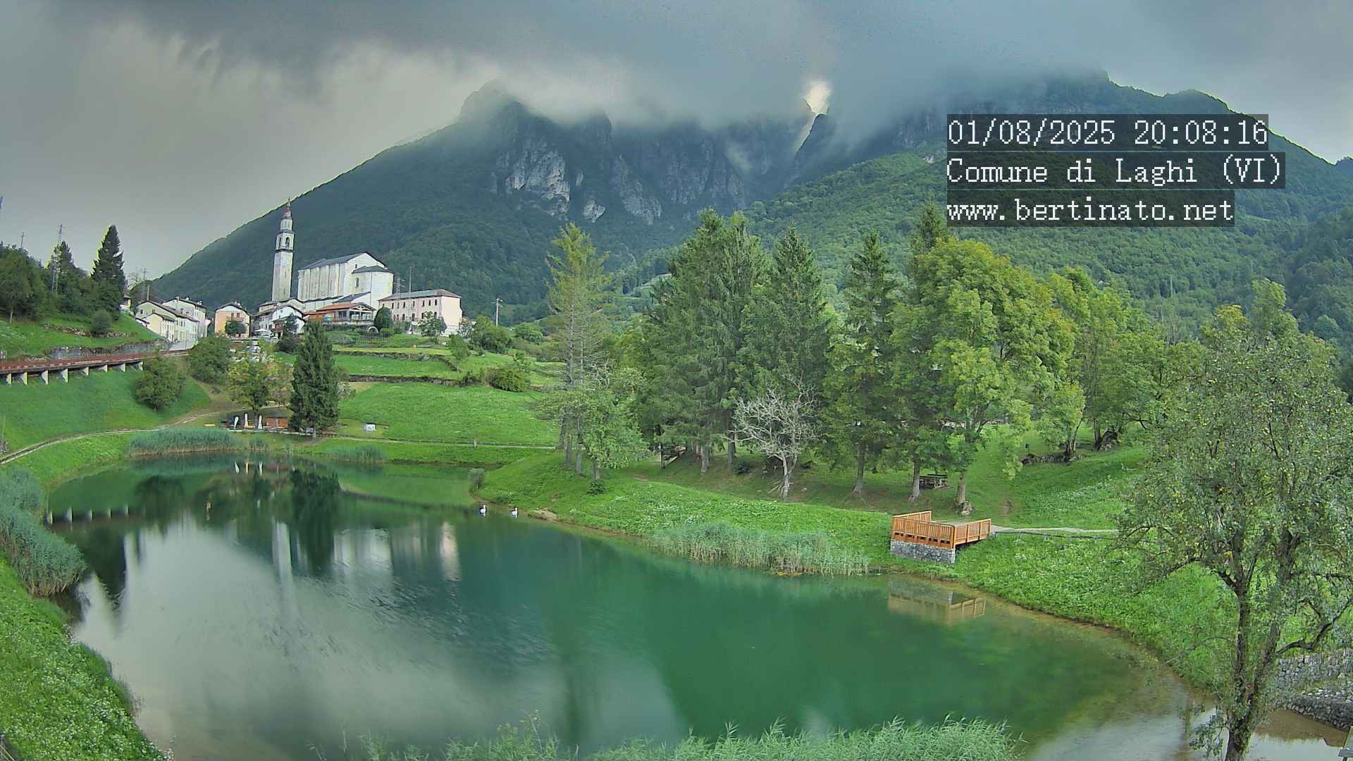 immagine della webcam nei dintorni di Recoaro Terme: webcam Laghi