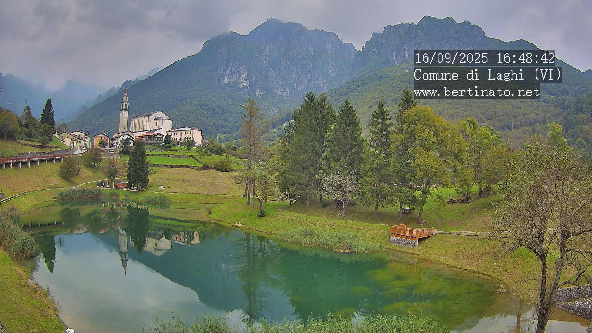 immagine della webcam nei dintorni di Recoaro Terme: webcam Laghi