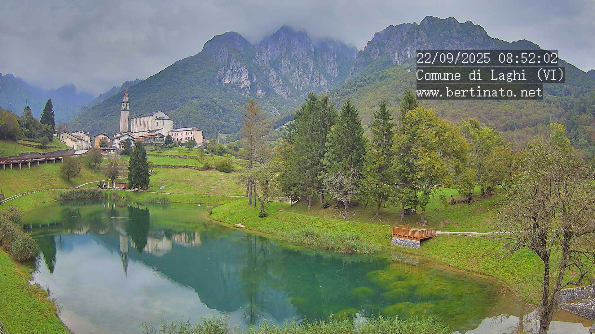 immagine della webcam nei dintorni di Vallarsa: webcam Laghi