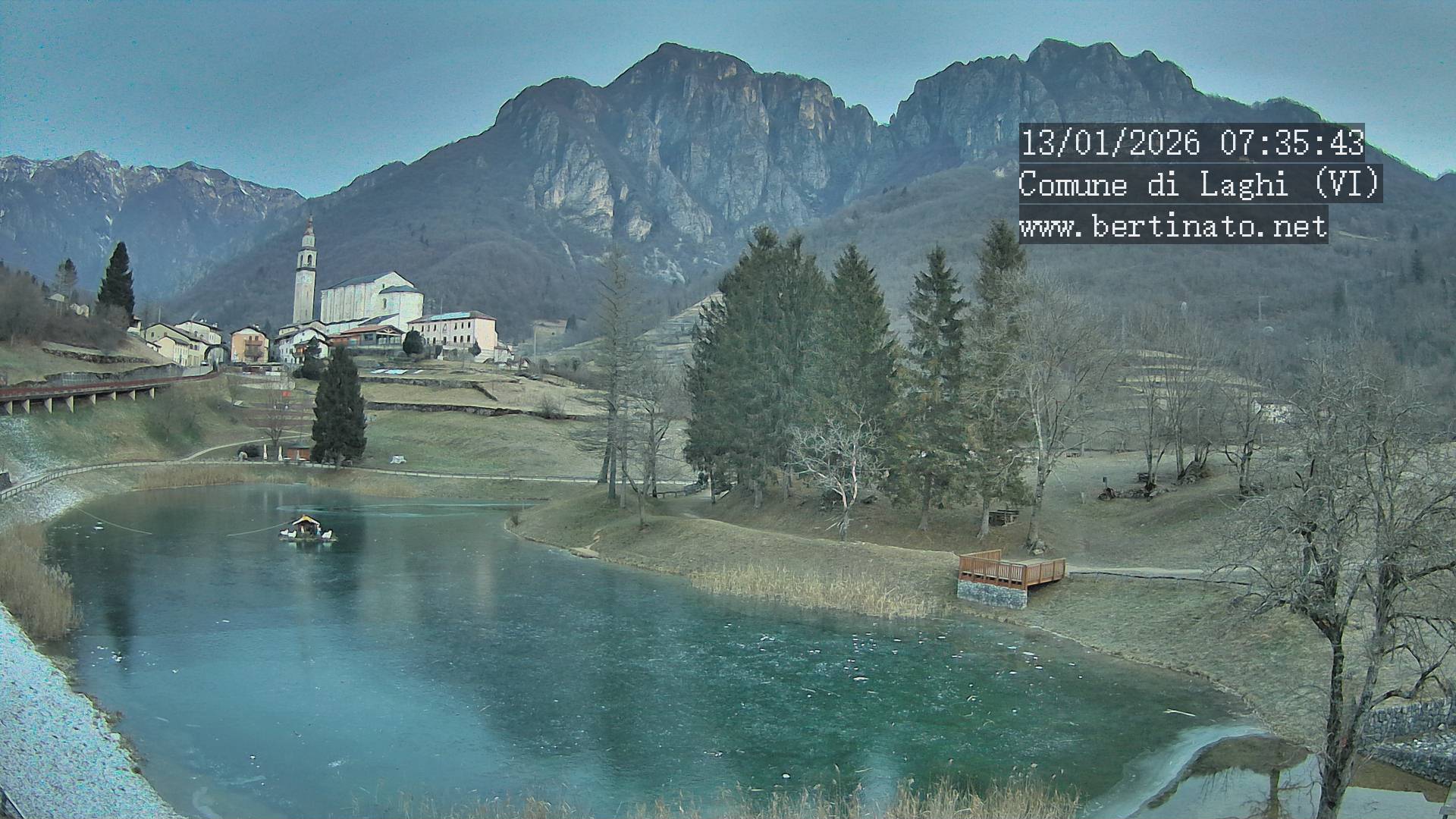 immagine della webcam nei dintorni di Recoaro Terme: webcam Laghi