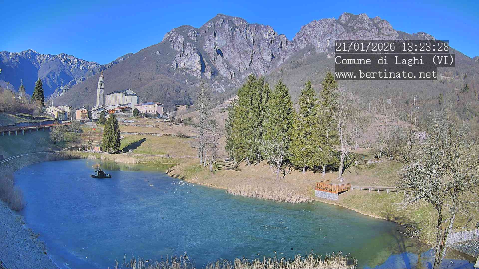 immagine della webcam nei dintorni di Arsiero: webcam Laghi