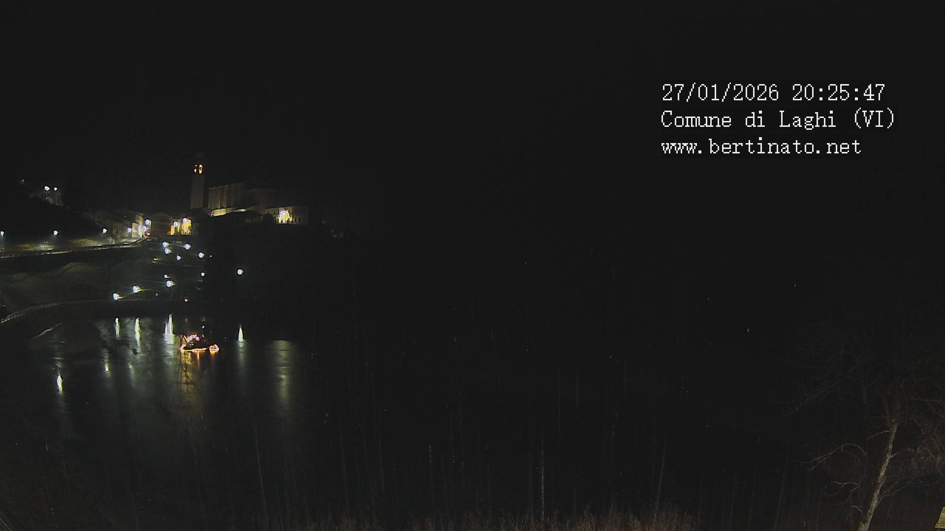 immagine della webcam nei dintorni di Calceranica al Lago: webcam Laghi