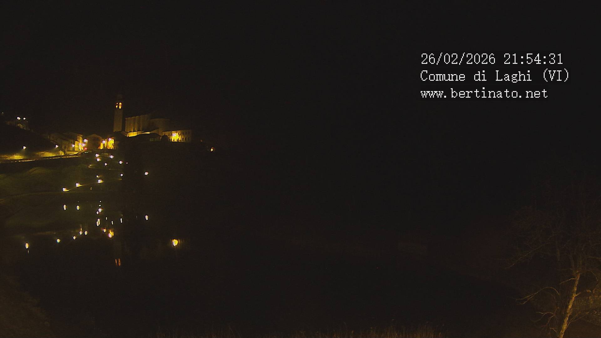 immagine della webcam nei dintorni di Torrebelvicino: webcam Laghi