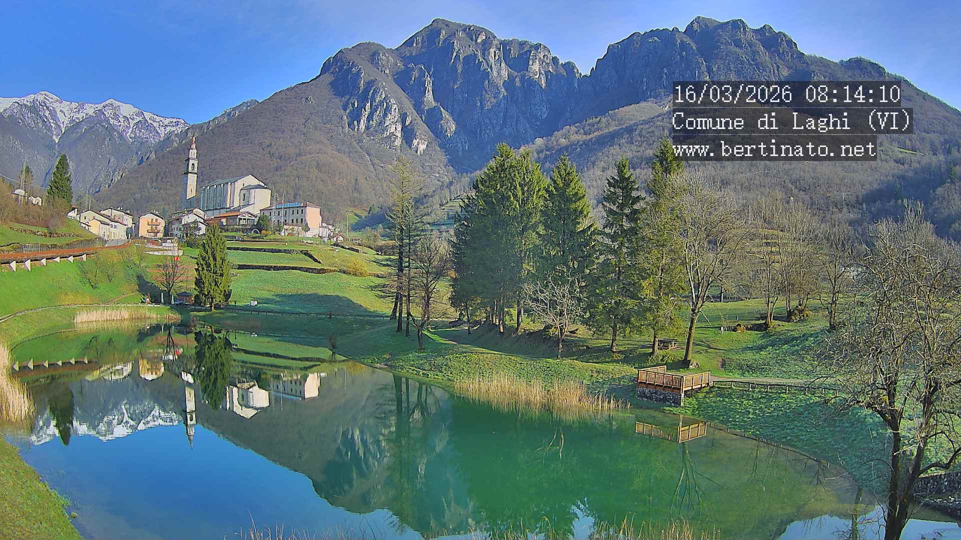 immagine della webcam nei dintorni di Asiago: webcam Laghi