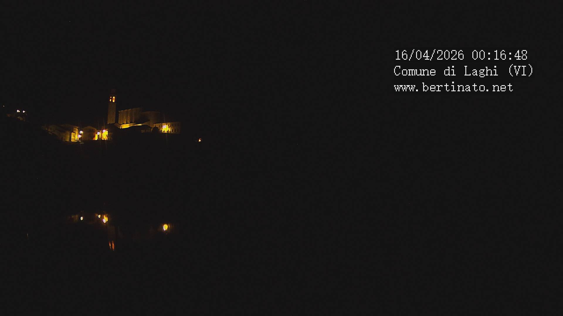 immagine della webcam nei dintorni di Torrebelvicino: webcam Laghi