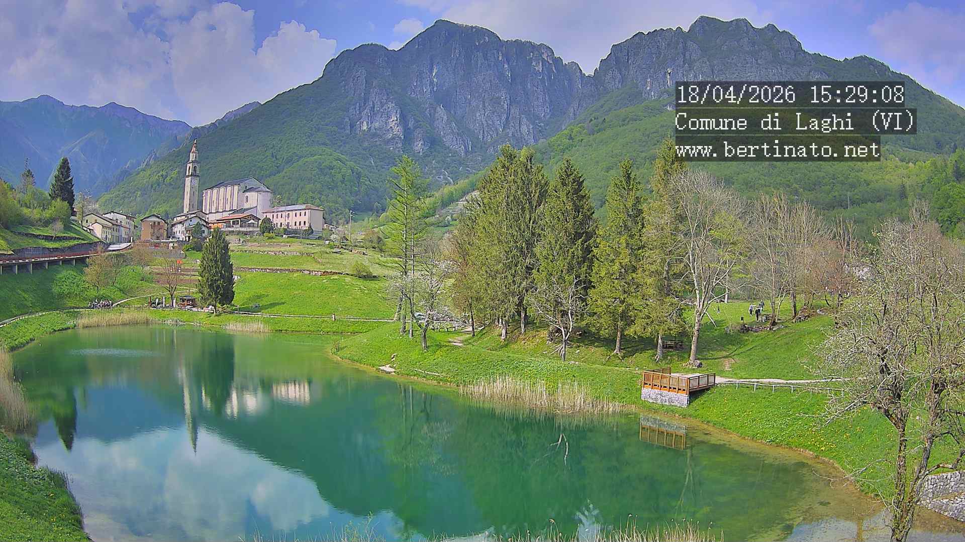 immagine della webcam nei dintorni di Recoaro Terme: webcam Laghi