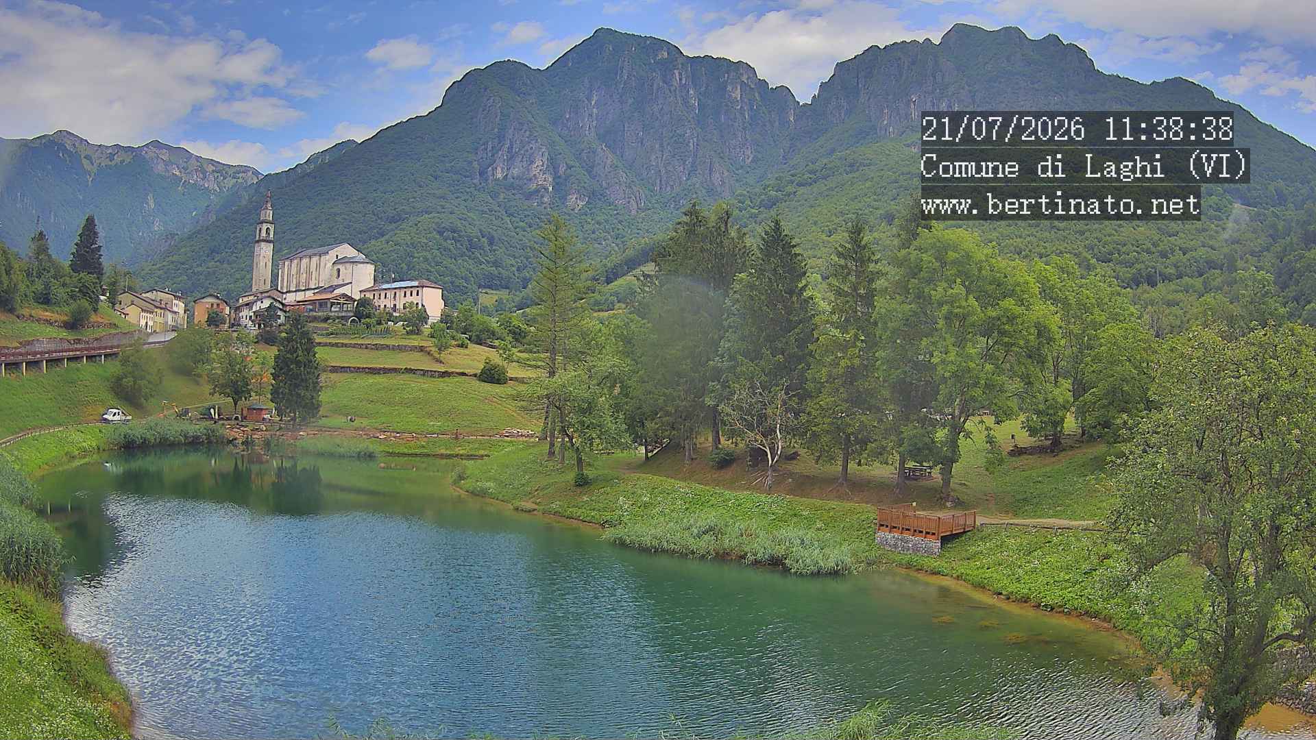 immagine della webcam nei dintorni di Recoaro Terme: webcam Laghi